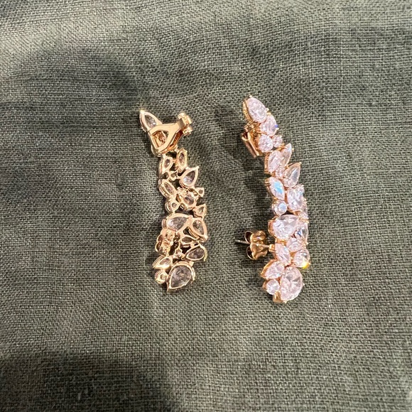 Nordstrom faux diamond ear crawlers - Picture 3 of 3